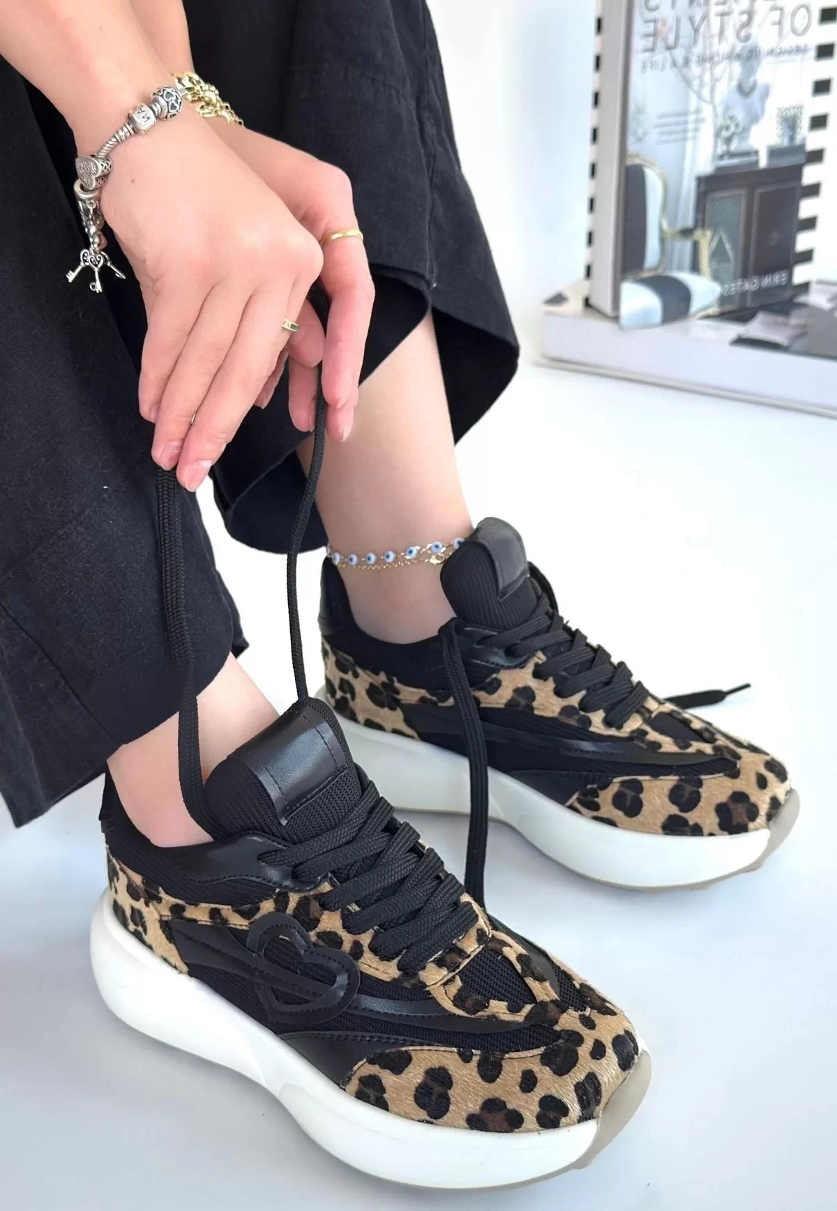 Kendy Leopar Nubuk Spor Ayakkabı