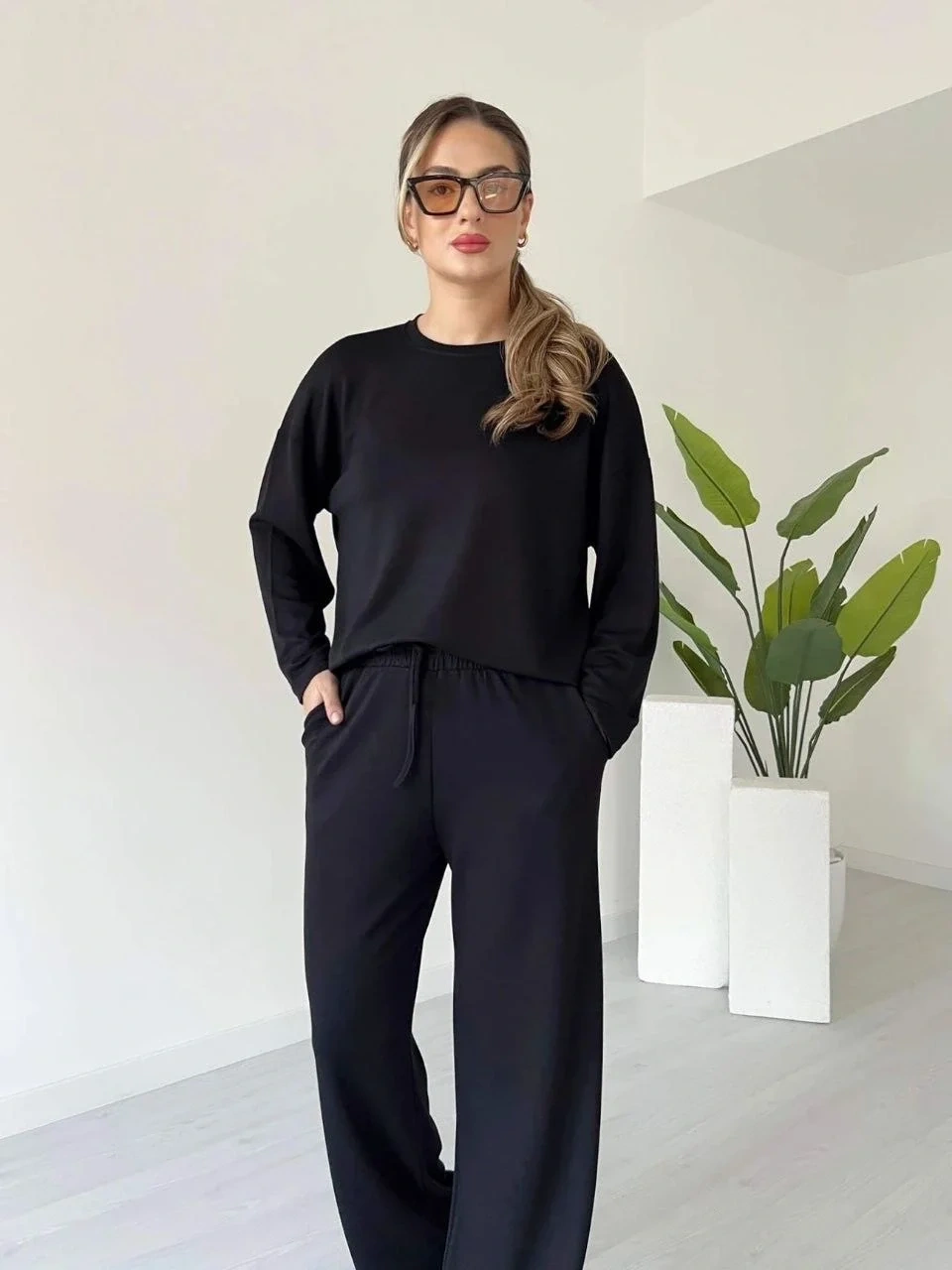 Kollu modal takım siyah