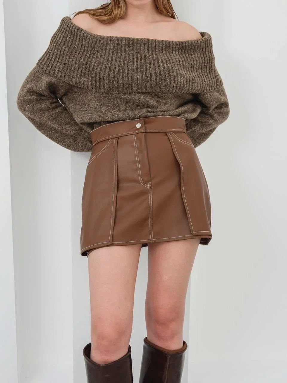 Kontrast deri etek kahve