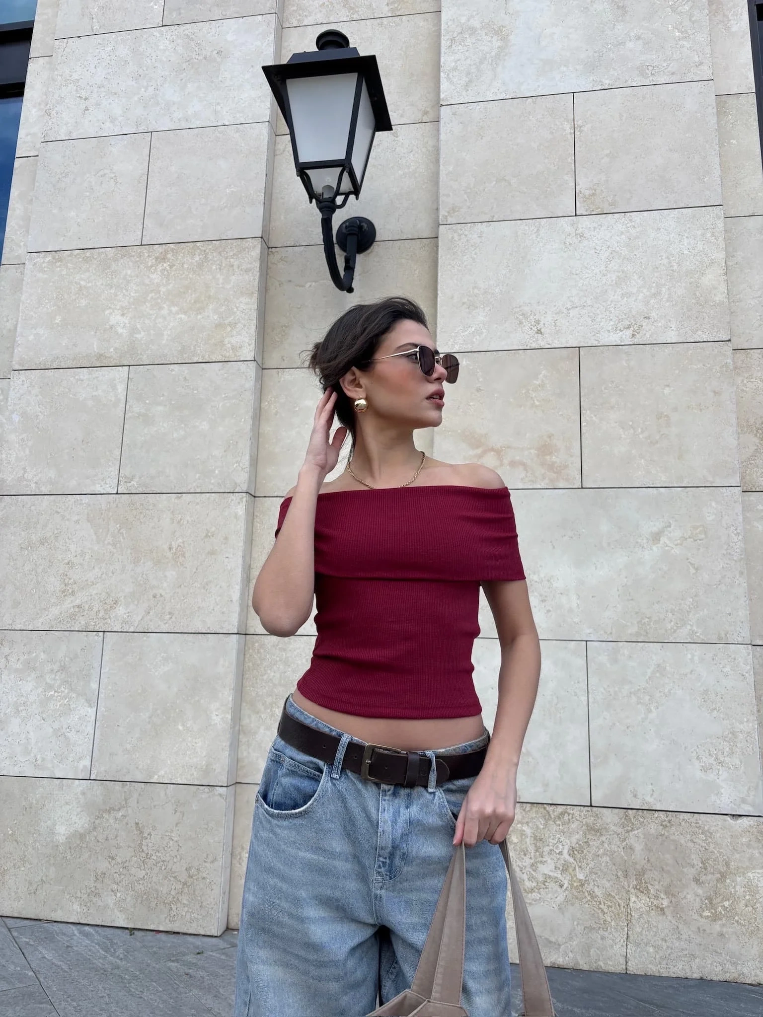 Madonna yaka sıfır kol bluz