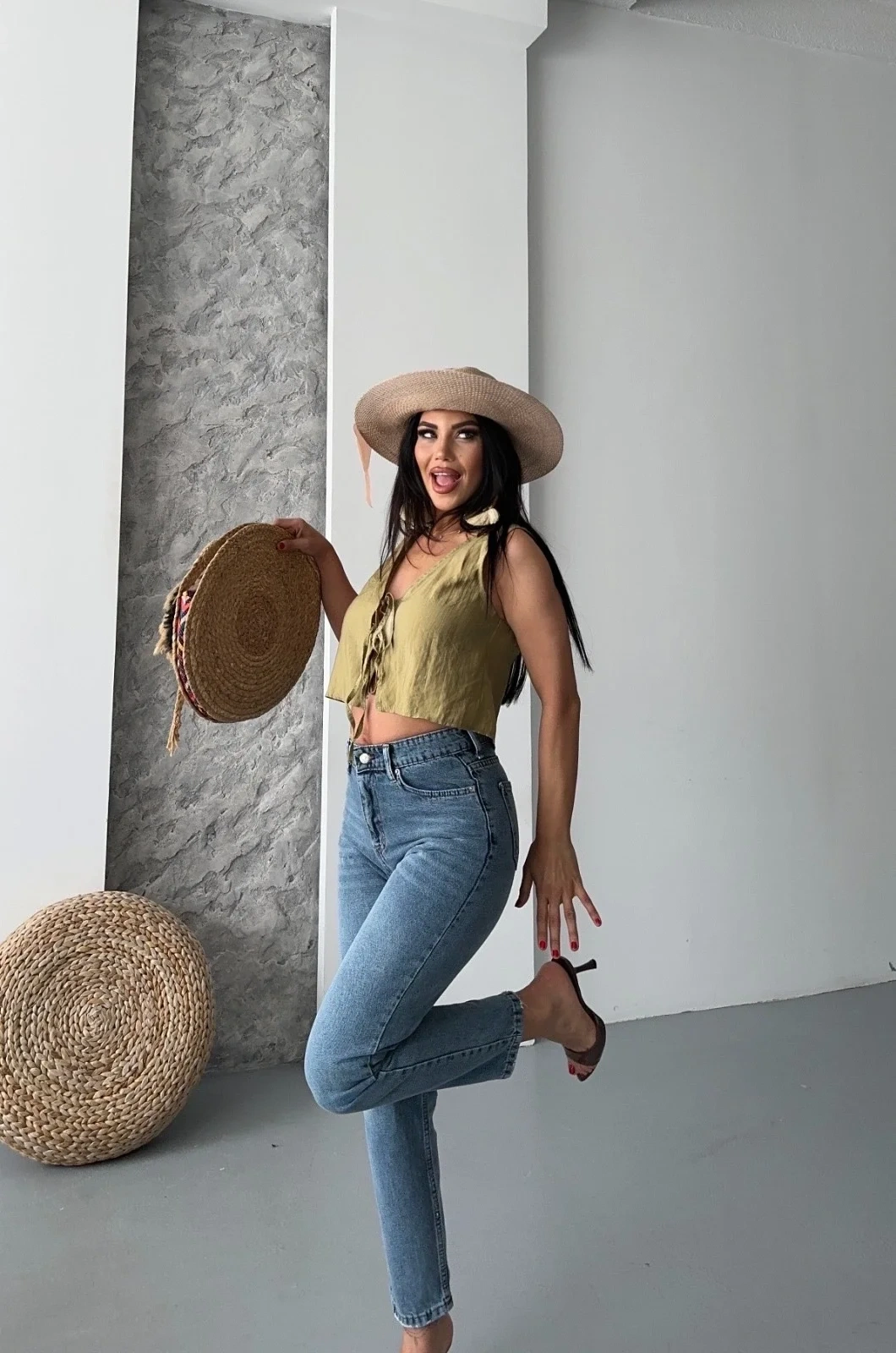 Mom fit bıyık kar yıkama jeans pantolon koyu mavi