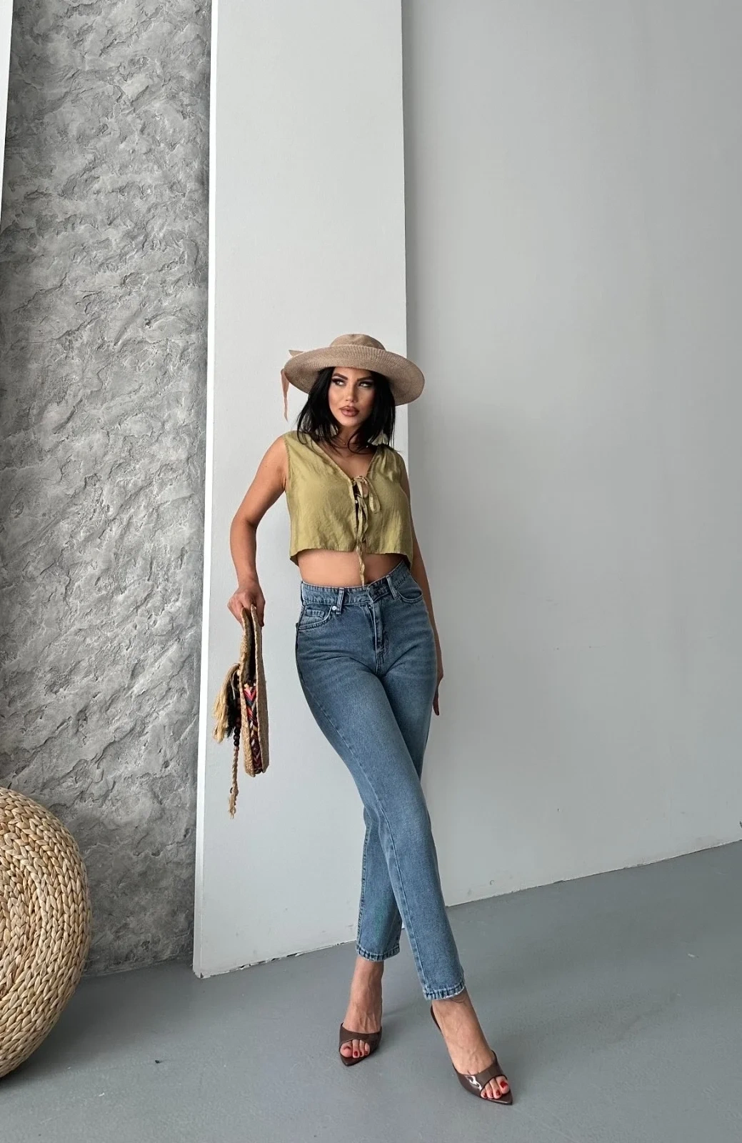 Mom fit bıyık kar yıkama jeans pantolon koyu mavi