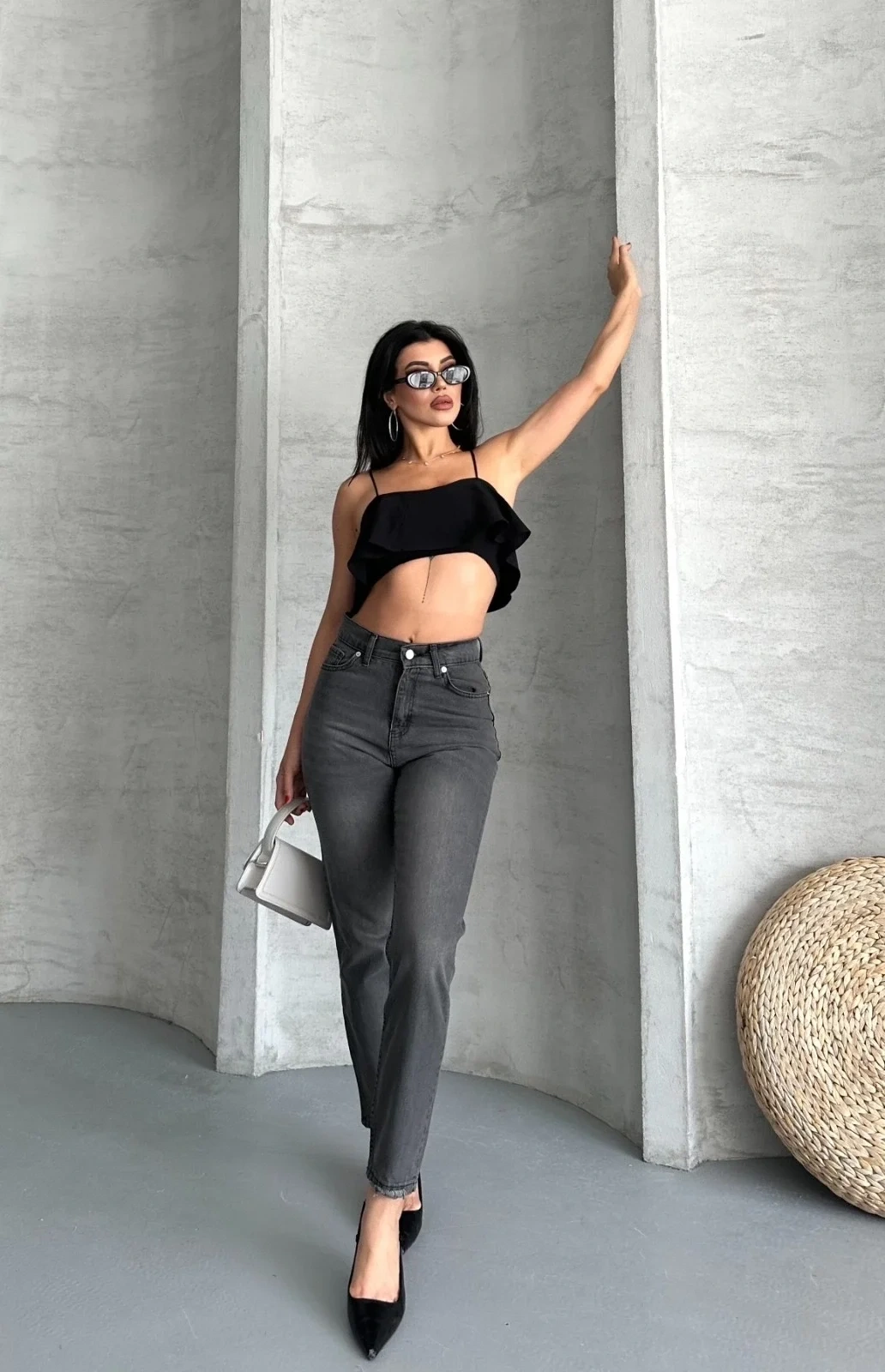 Mom fit enzim taş yıkama jeans pantolon füme