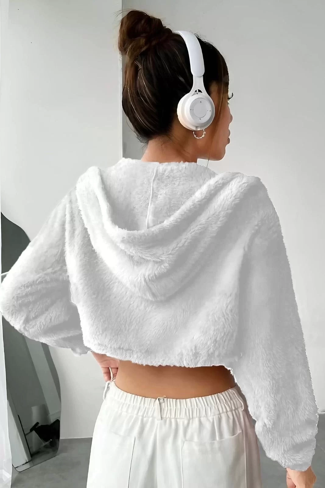 Peluş ceket kapşonlu beyaz