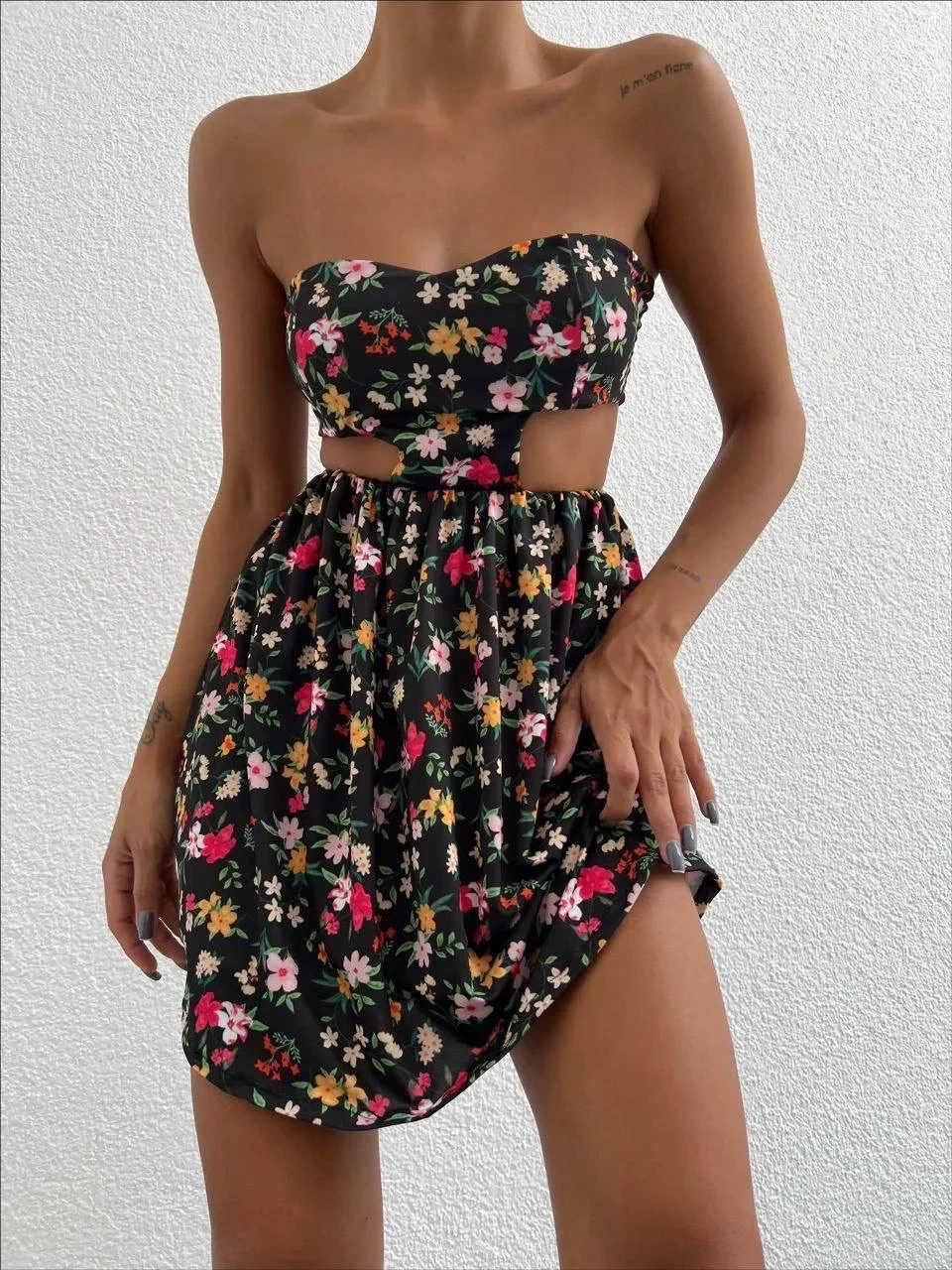 Straplez elbise baskılı