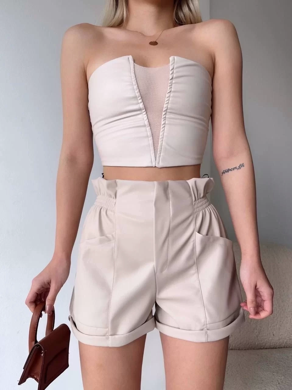 Tüllü deri crop bej w24615