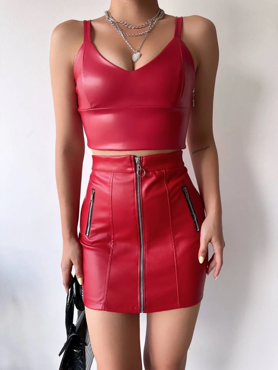 Üç fermuarlı deri etek bordo