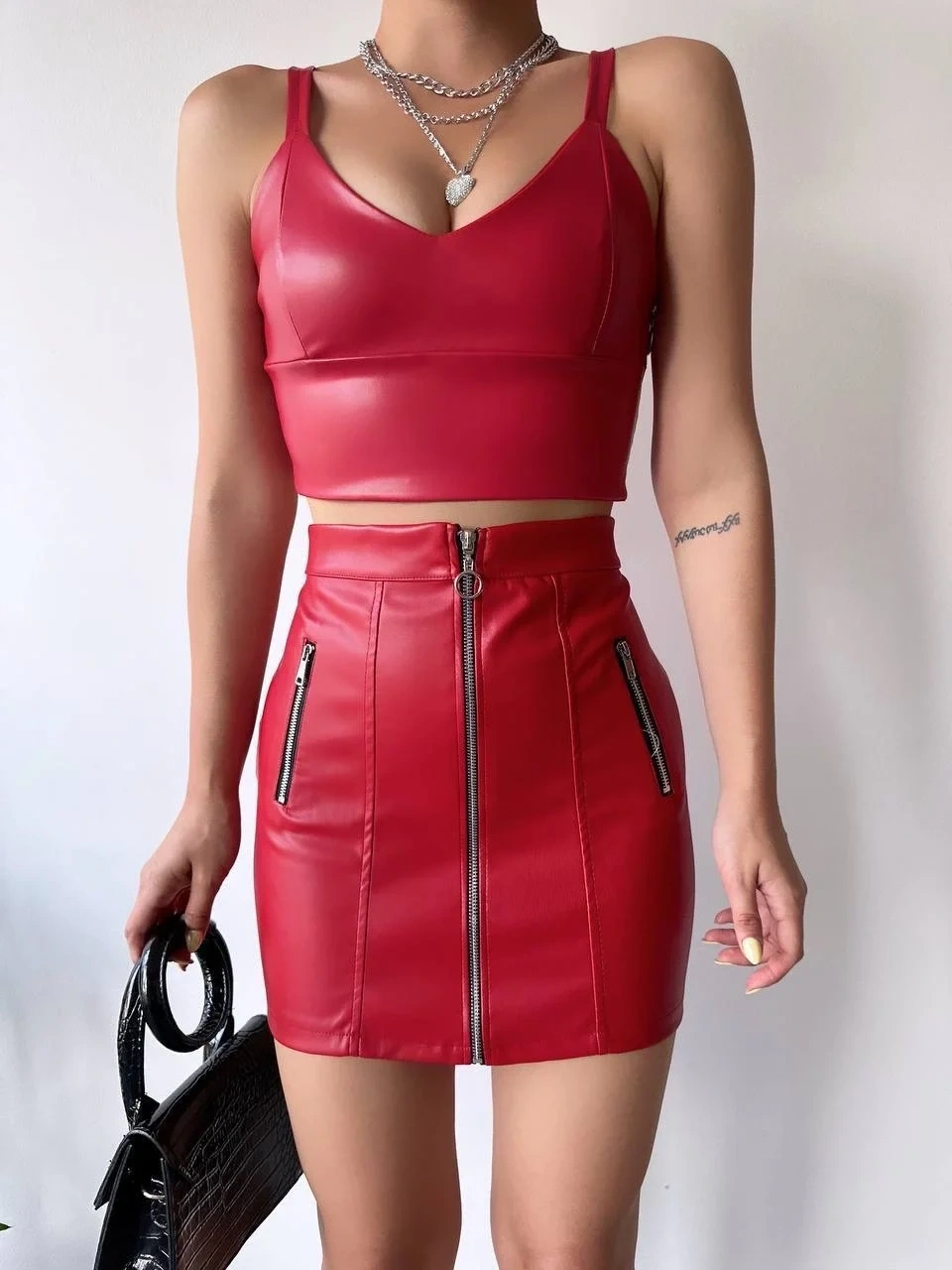 Üç fermuarlı deri etek bordo