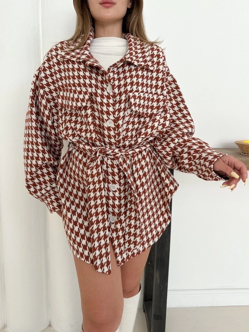 Uzun kaşe gömlek beyazkremit st255812