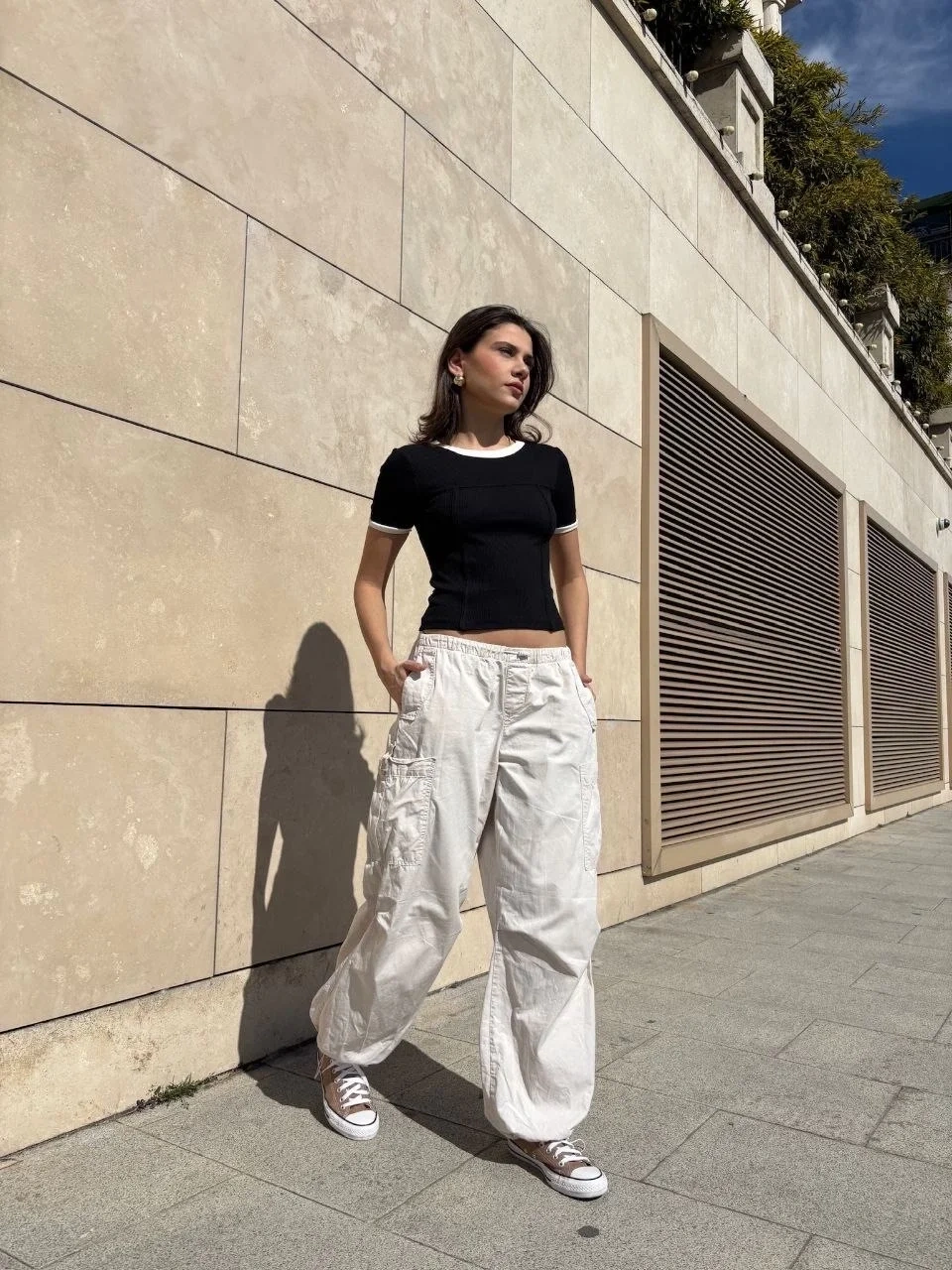 Yaka kol garnili ön parçalı bluz