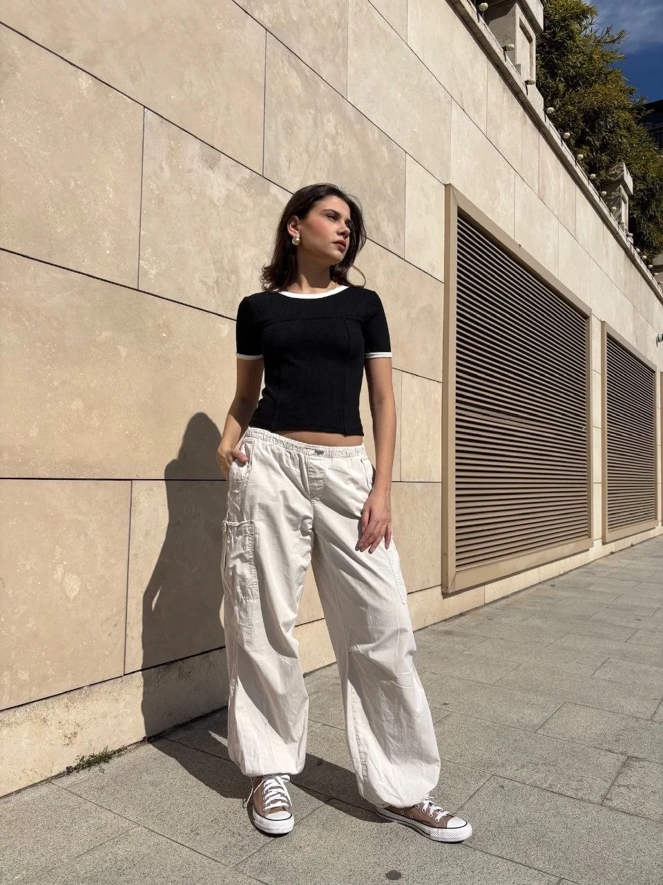 Yaka kol garnili ön parçalı bluz