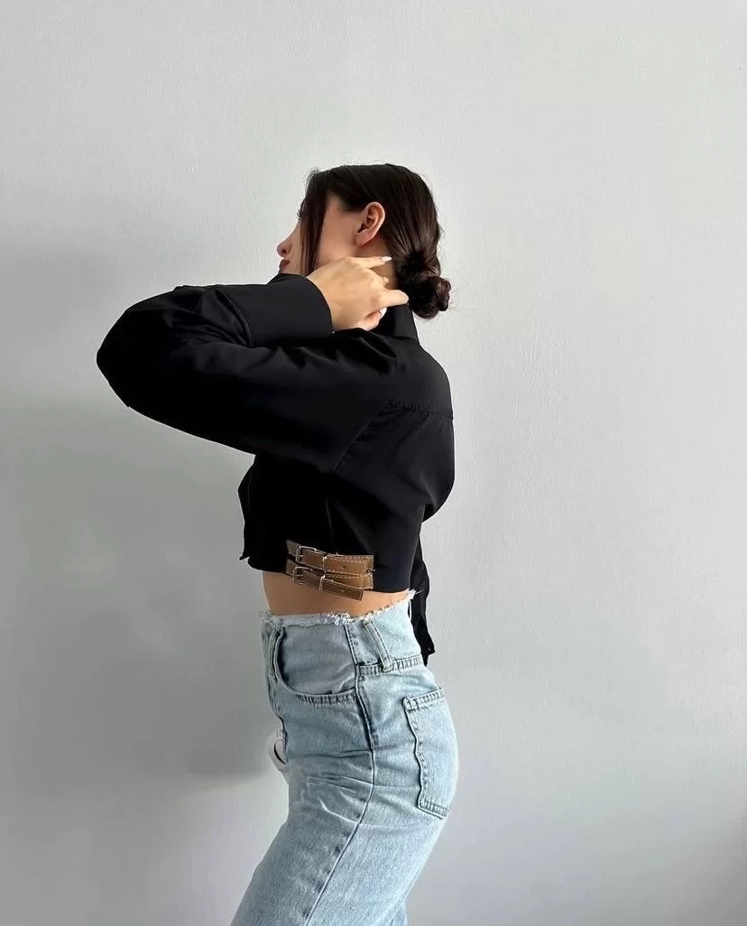 Yanı kemer detaylı crop gömlek siyah s4009