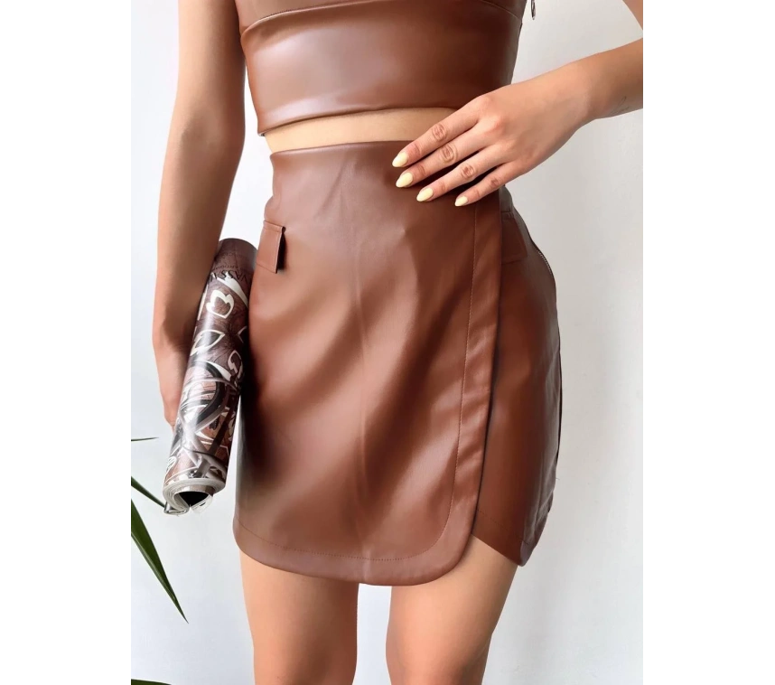 Cep detaylı oval kapaklı deri etek kahve h240048