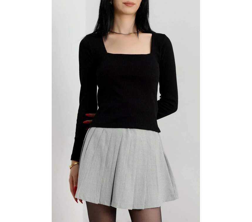 Çerçeve yaka kaşkorse bluz siyah