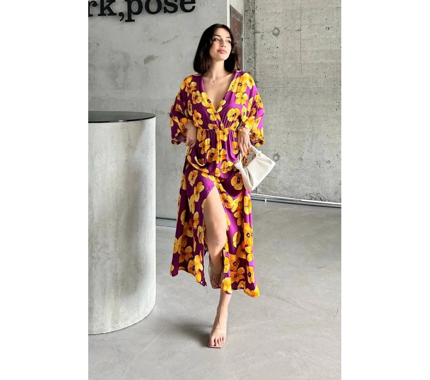 Çiçek baskılı elbise