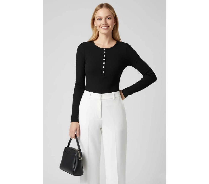 Çıtçıt Detaylı Bluz Siyah T4343