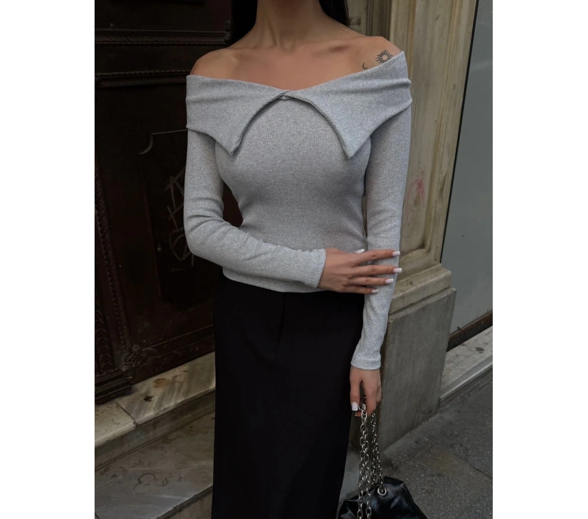 Kelebek yaka uzun kol bluz Gri