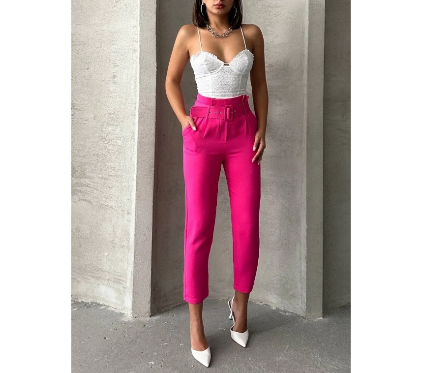 Kemerli havuç pantolon