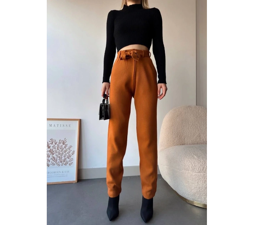 Kendinden kemerli triko pantolon camel