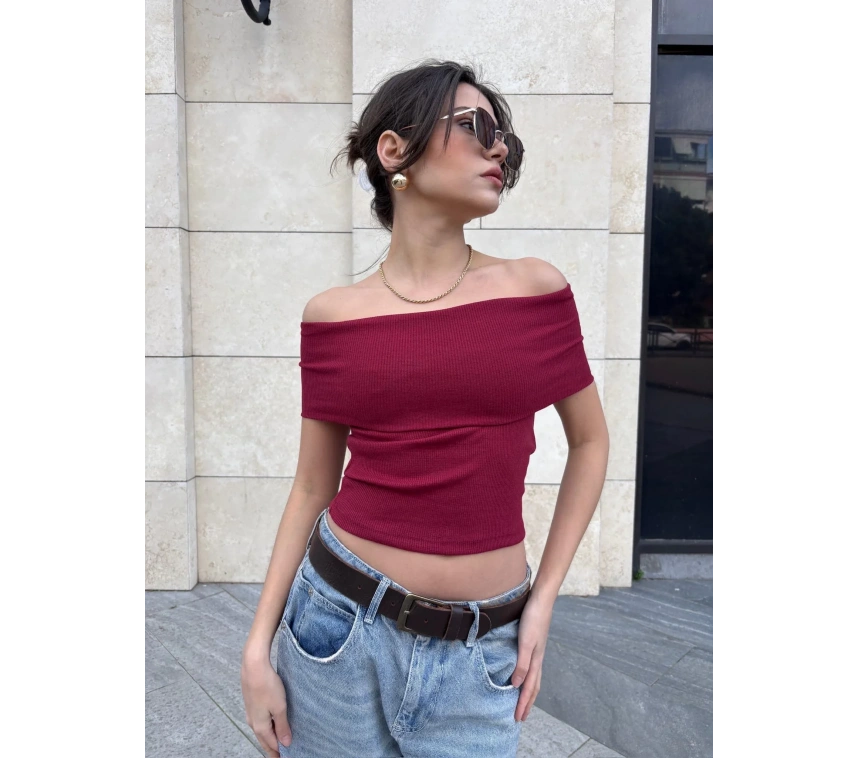 Madonna yaka sıfır kol bluz