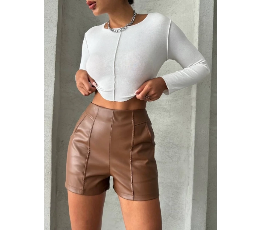 Parçalı cepli deri şort taba w26312
