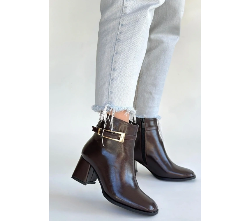 Rivav Acı Kahve Rugan Topuklu Bot