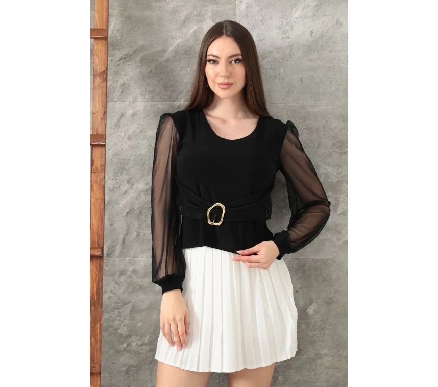 Tokalı tül kollu bluz siyah