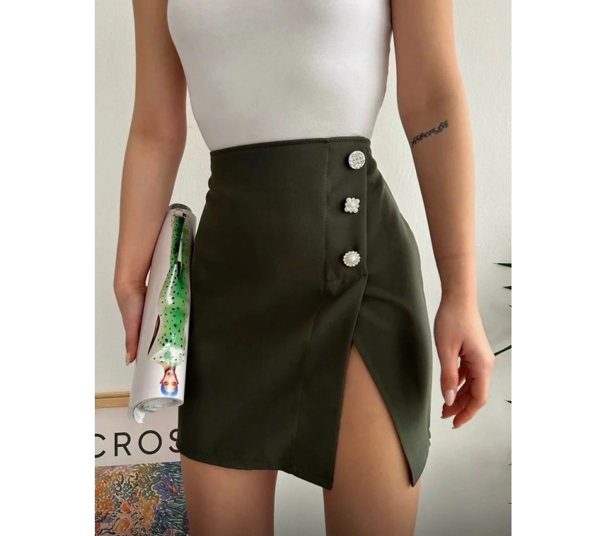 Üç taşlı mini etek