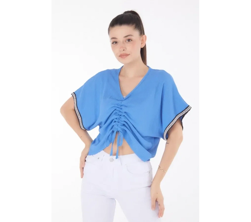 V yaka büzgülü detaylı bluz