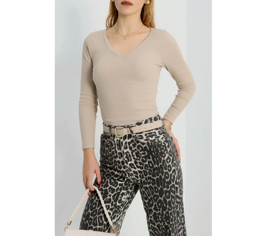 V yaka kaşkorse bluz bej