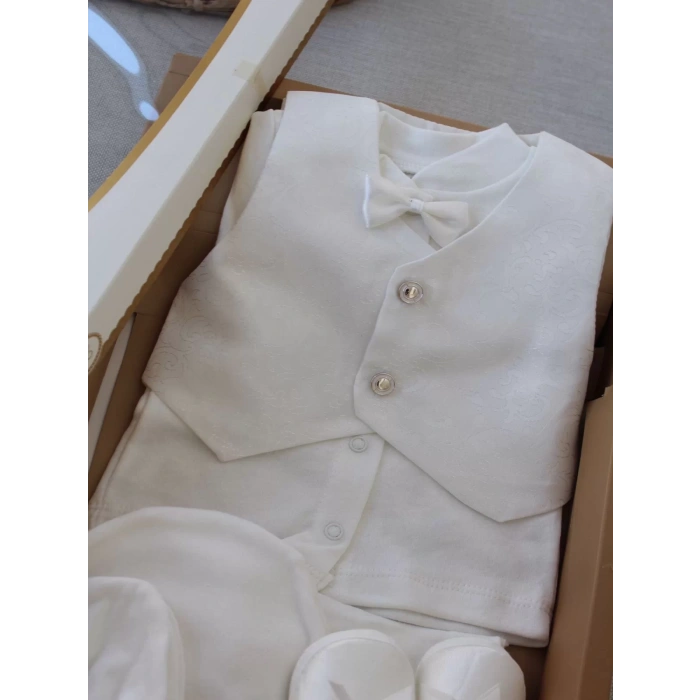 Eterelle 0-6 Ay Yelekli Papyon Smokin Erkek Bebek Hediyelik, Mevlütlük, Sünnetlik 5 Parça Takım Beyaz