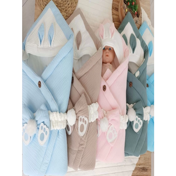 Eterelle Yenidoğan 4 Kat Müslin Kumaş Kulaklı Patili Fiyonk Bebek Battaniyesi Kundak Pembe
