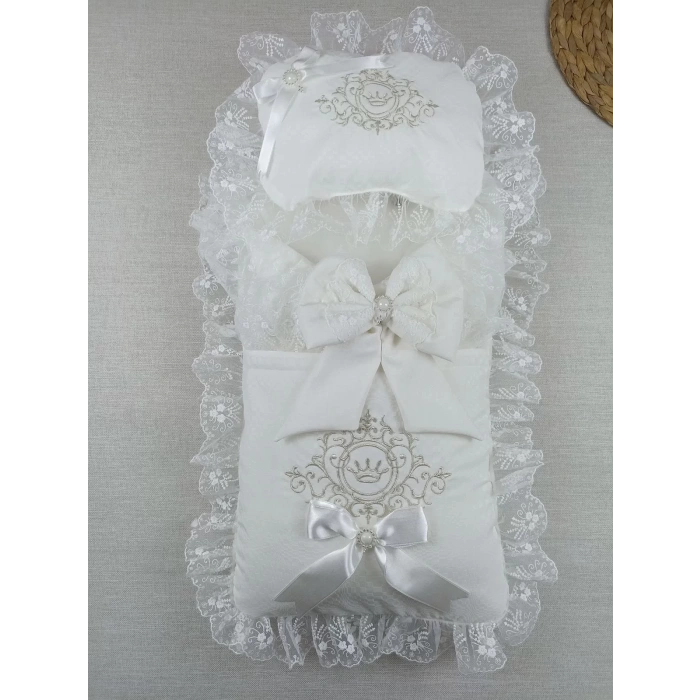 Eterelle Yenidoğan Bambu Taç Nakışlı Kundaklı Trilüks 3lü Alt Açma Seti Ekru