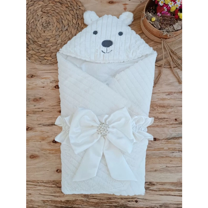 Eterelle Yenidoğan Beyaz Wool Yün Kumaş Ayıcık Kulaklı Kundak Bebek Battaniyesi Beyaz