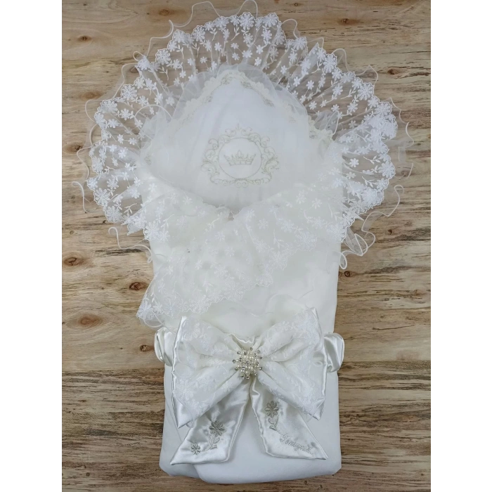 Eterelle Yenidoğan İpek Venüs Taç Nakışlı Delüks Kundak Bebek Battaniyesi Ekru