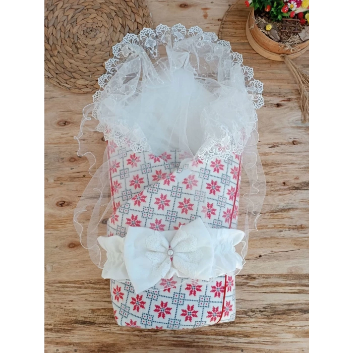 Eterelle Yenidoğan Kar Tanesi Desenli Dantelli Duvaklı Bebek Battaniyesi Kundak Ekru