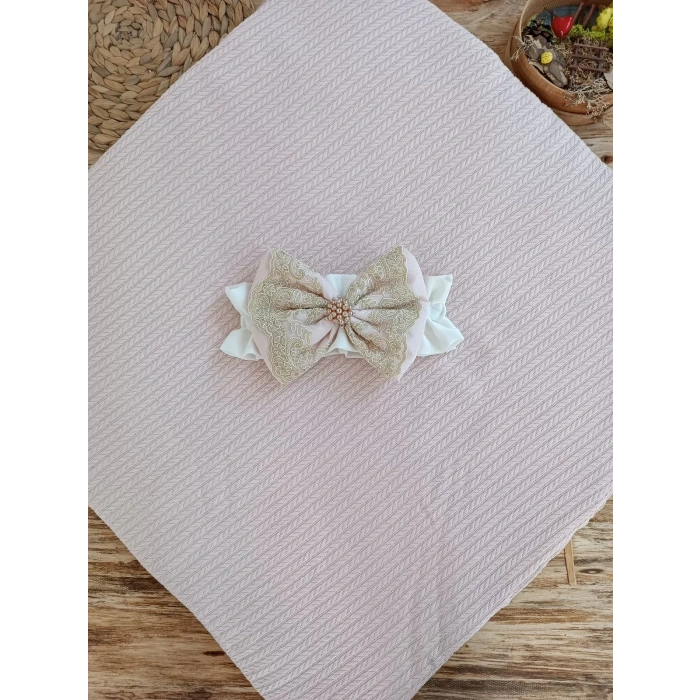 Eterelle Yenidoğan Kuzulu Taç Nakış Güpürlü Fiyonklu Duvaklı Prizma Taş Unisex Kundak Bebek Battaniyesi Pembe