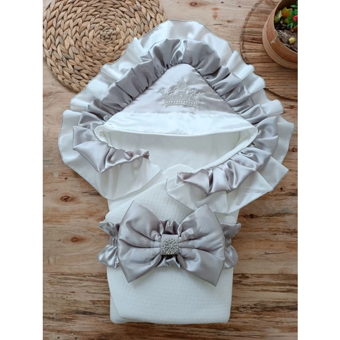 Eterelle Yenidoğan Mehtap Lüks Kelebek Taç Nakışlı Bebek Battaniyesi Kundak Gri