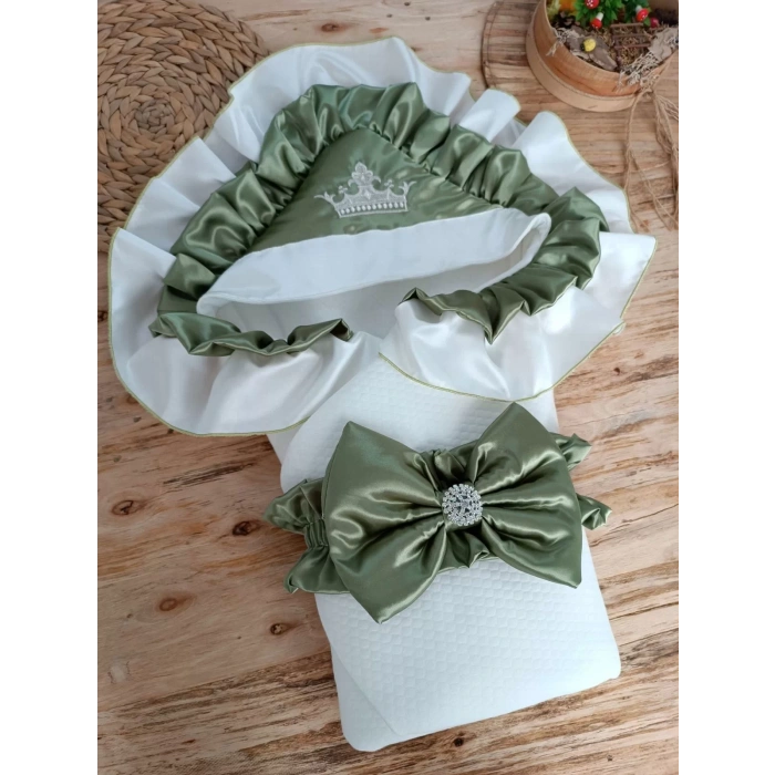 Eterelle Yenidoğan Mehtap Lüks Kelebek Taç Nakışlı Bebek Battaniyesi Kundak Yeşil