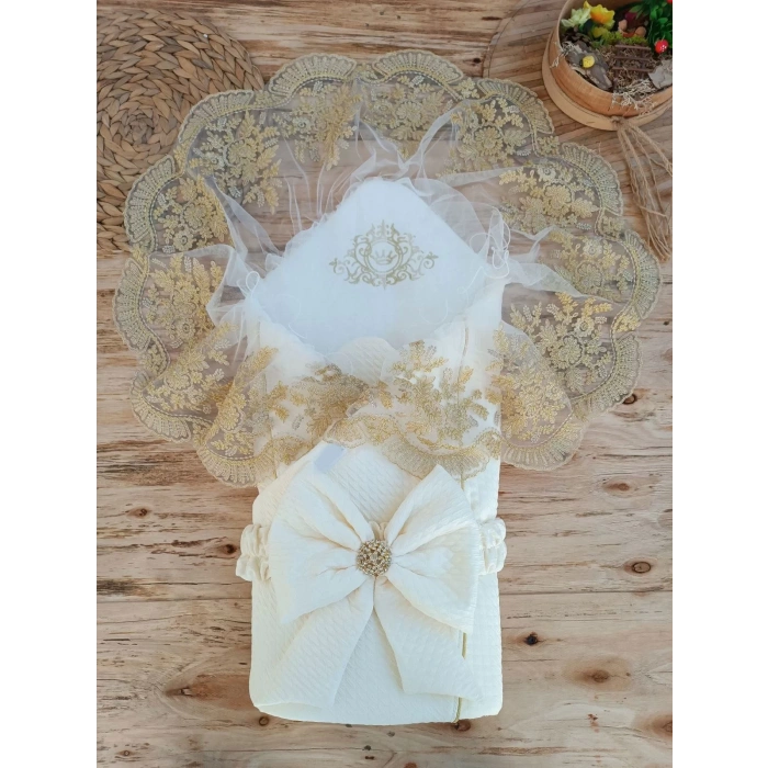 Eterelle Yenidoğan Piramitland Taşlı Gold Güpür İşleme Bebek Battaniyesi Kundak Ekru