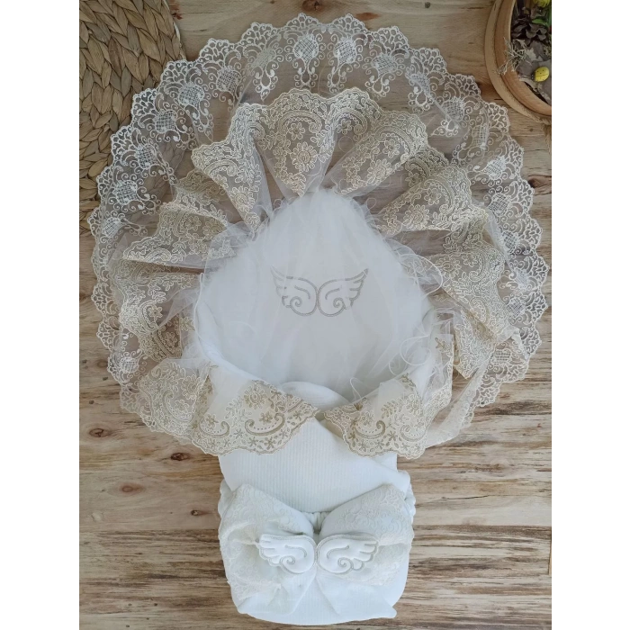Eterelle Yenidoğan Sahra Taç Nakışlı Gold Angel Trilüks Kundak Bebek Battaniyesi Ekru