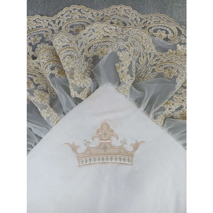Eterelle Yenidoğan Saray Kadife Taç Nakışlı İnci Fiyonklu Çift Dantel Duvak Trilüks Kundak Bebek Battaniyesi Vizon-gold