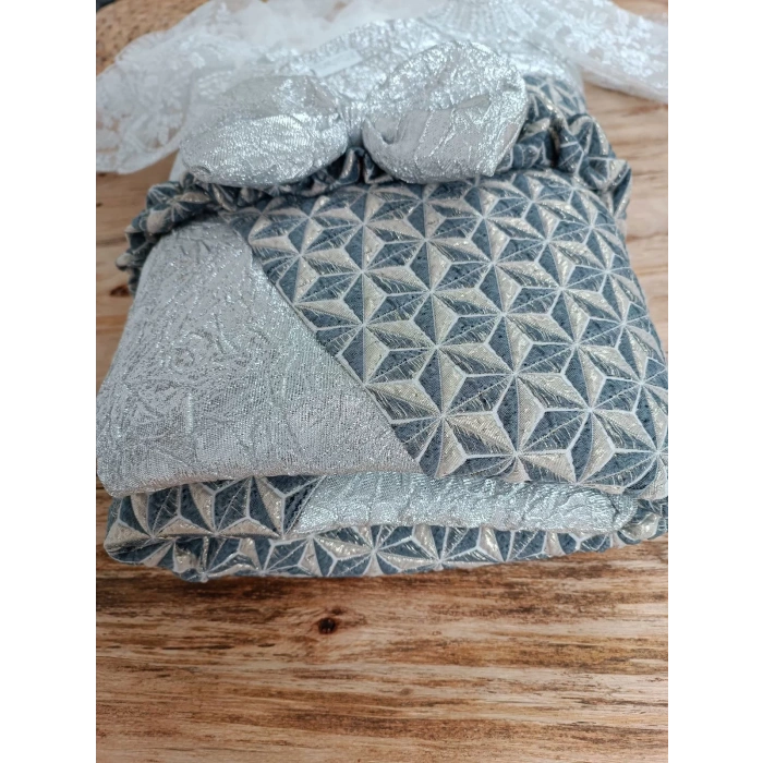 Eterelle Yenidoğan Ultralüks Piramit Desenli Güpürlü Bebek Battaniyesi Kundak Gümüş