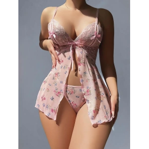 Çiçek desenli pembe fantezi gecelik