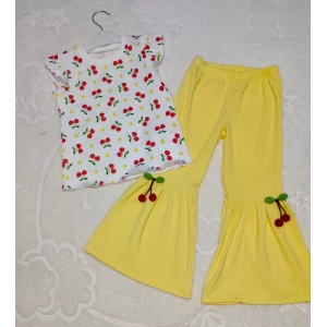 Eterelle 1-2-3-4 Yaş Kiraz Baskılı Tişört İspanyol Paçalı Likralı 2li Kız Çocuk Takımı Sarı