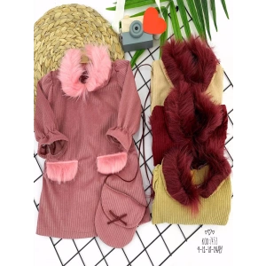 Eterelle 9-12-18-24 Ay Tüylü Yaka Ve Cep Kapaklı Çantalı Fitilli Kadife Uzun Kollu 2li Kız Bebek Elbisesi Pembe