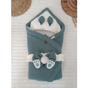 Eterelle Yenidoğan 4 Kat Müslin Kumaş Kulaklı Patili Fiyonk Bebek Battaniyesi Kundak Kahverengi