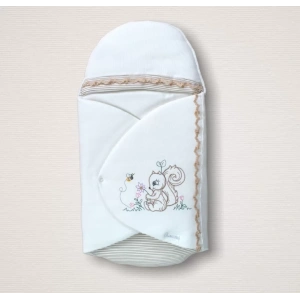 Eterelle Yenidoğan Minik Sincap Nakışlı Kundak Kız Bebek Battaniyesi Ekru