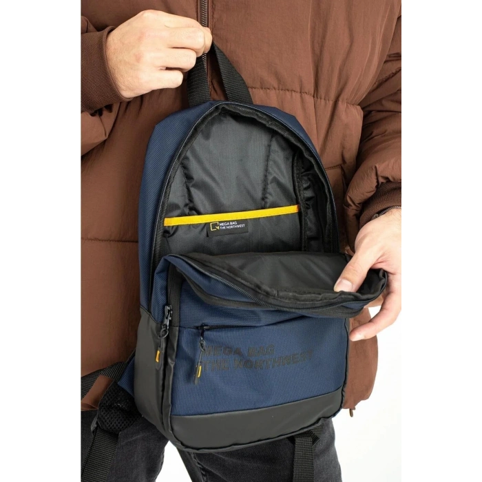 Yağmura Dayanıklı Polyester Kumaş Mini Erkek Sırt Çantası