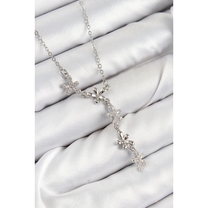 316L Çelik Zirkon Taşlı Çiçek Model Gümüş Renk Kadın Kolye